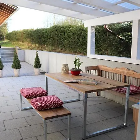 Schoene Vor Den Toren Pullman Citys Zwei